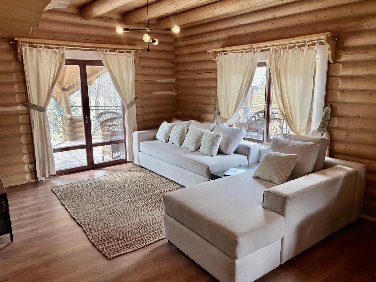 Villa Chalet Four Seasons à Tatariv Extérieur photo